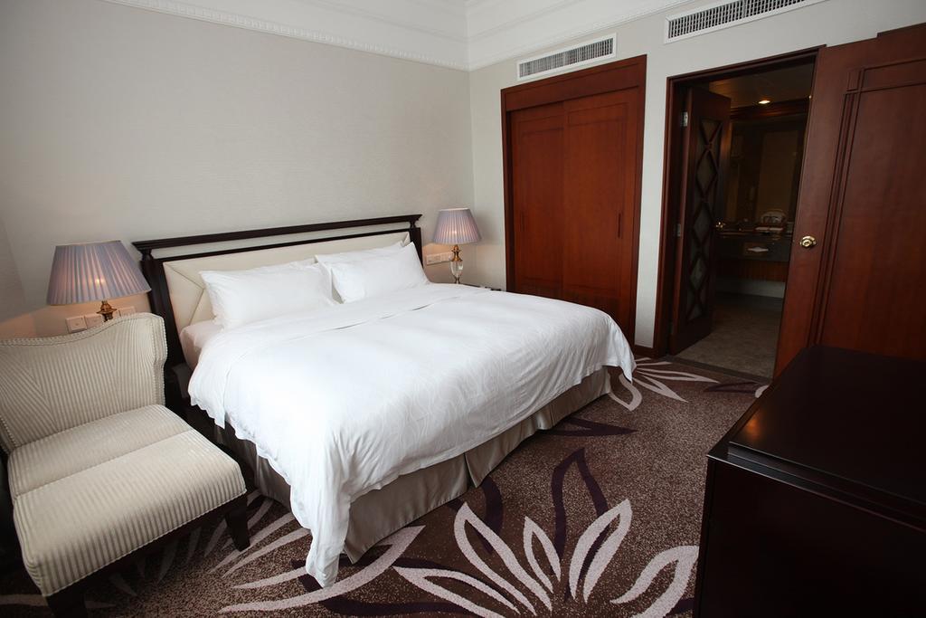 Foshan Fontainebleau Hotel Værelse billede