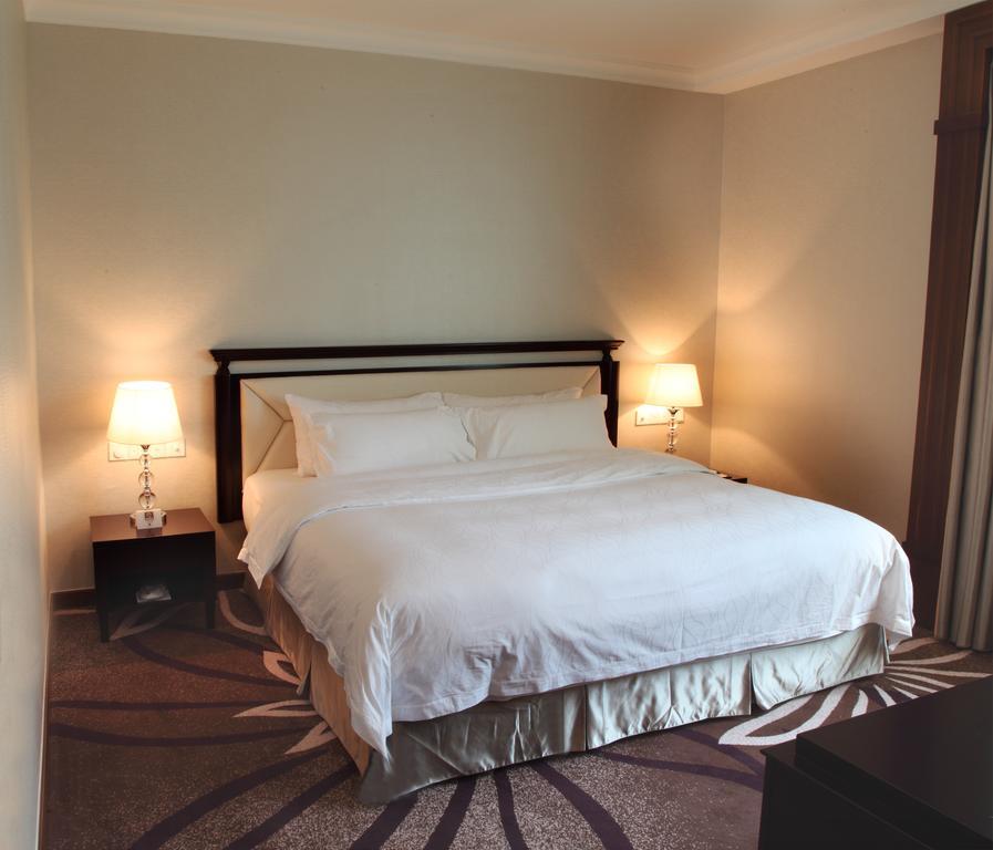 Foshan Fontainebleau Hotel Værelse billede